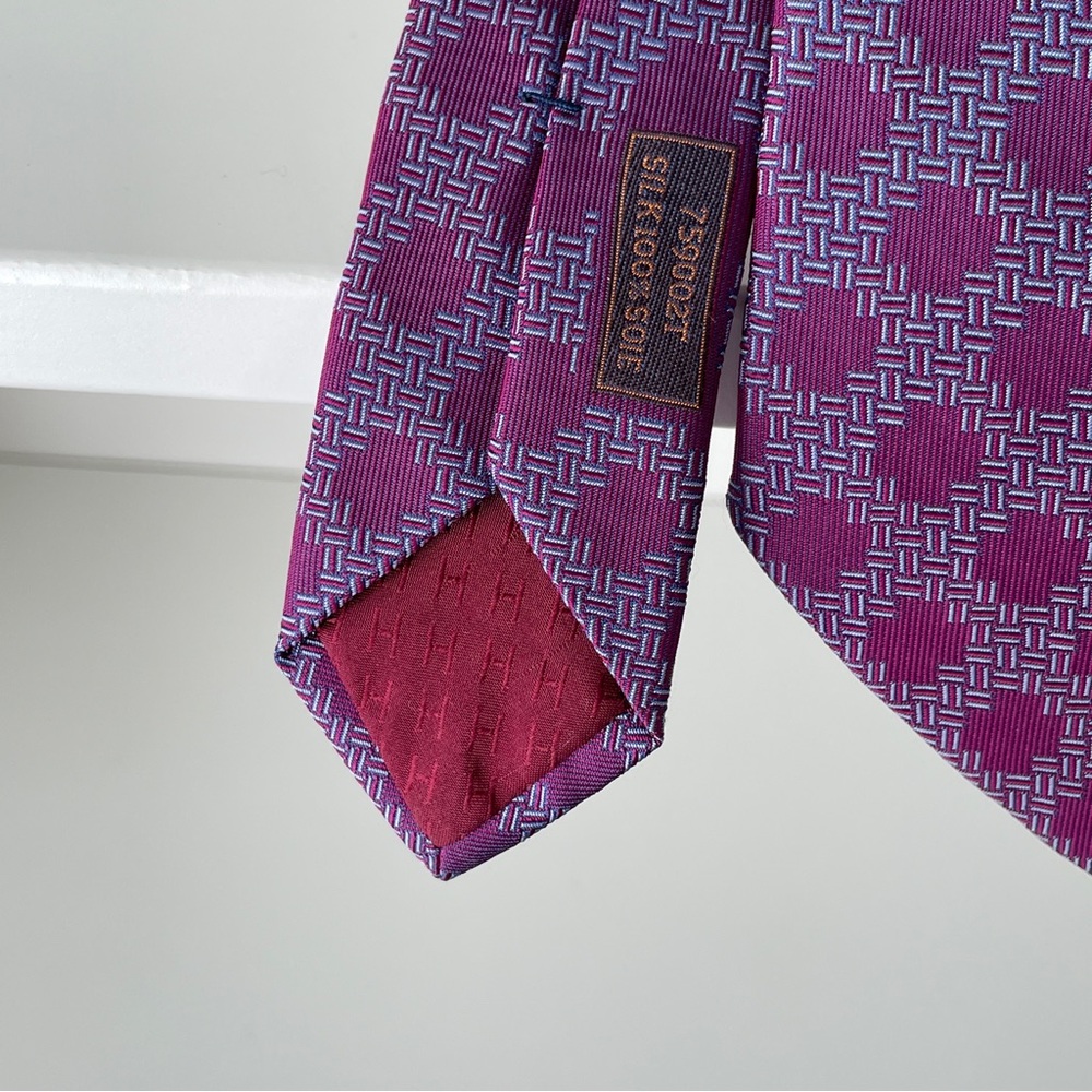 Geometric Purple Pattern Authentic Hermes Men’s T… - image 2